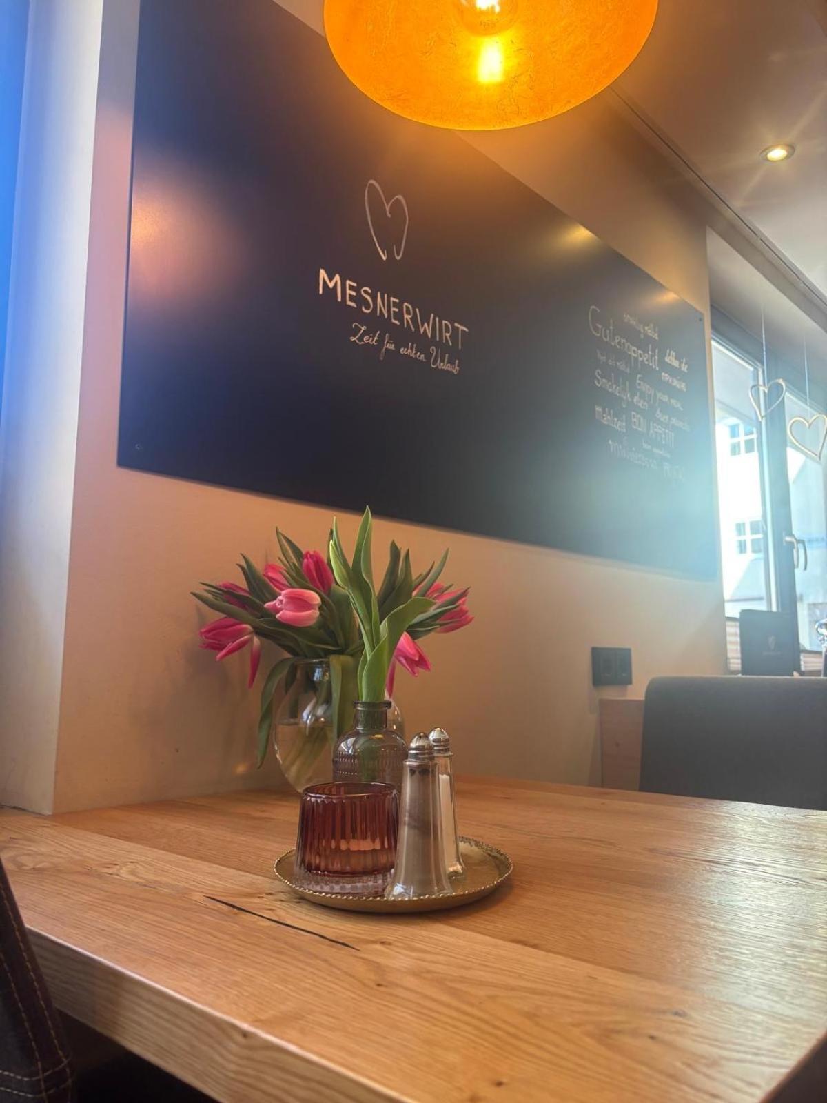 Hotel Mesnerwirt Вестендорф Екстериор снимка