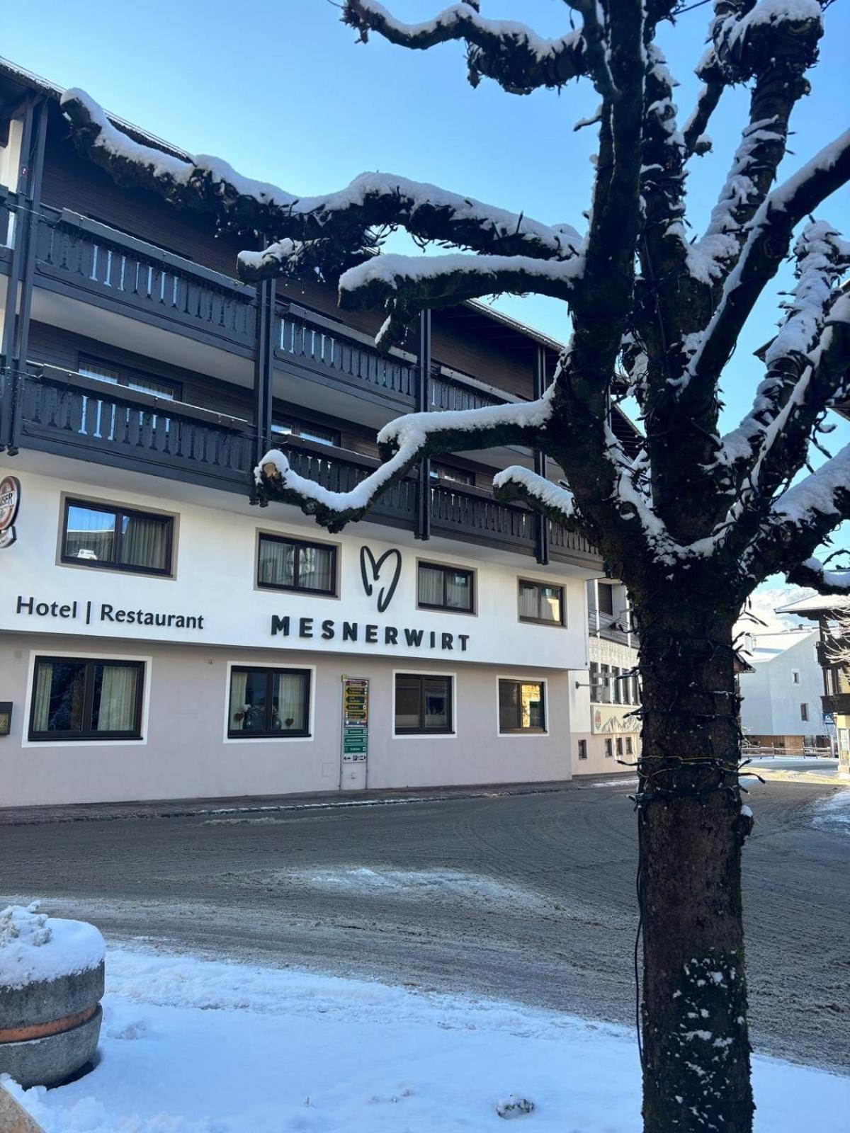 Hotel Mesnerwirt Вестендорф Екстериор снимка
